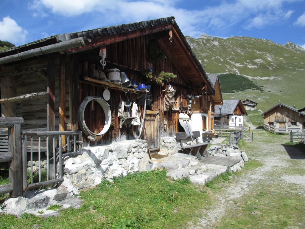 Das Naturhotel Die Eng Хинтеррисс Экстерьер фото